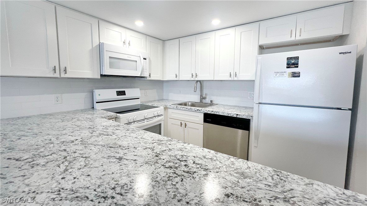 Fort Myers Beach, Florida, 33931, United States, 1 Bedroom Bedrooms, ,1 BathroomBathrooms,Residential,For Sale,1920869