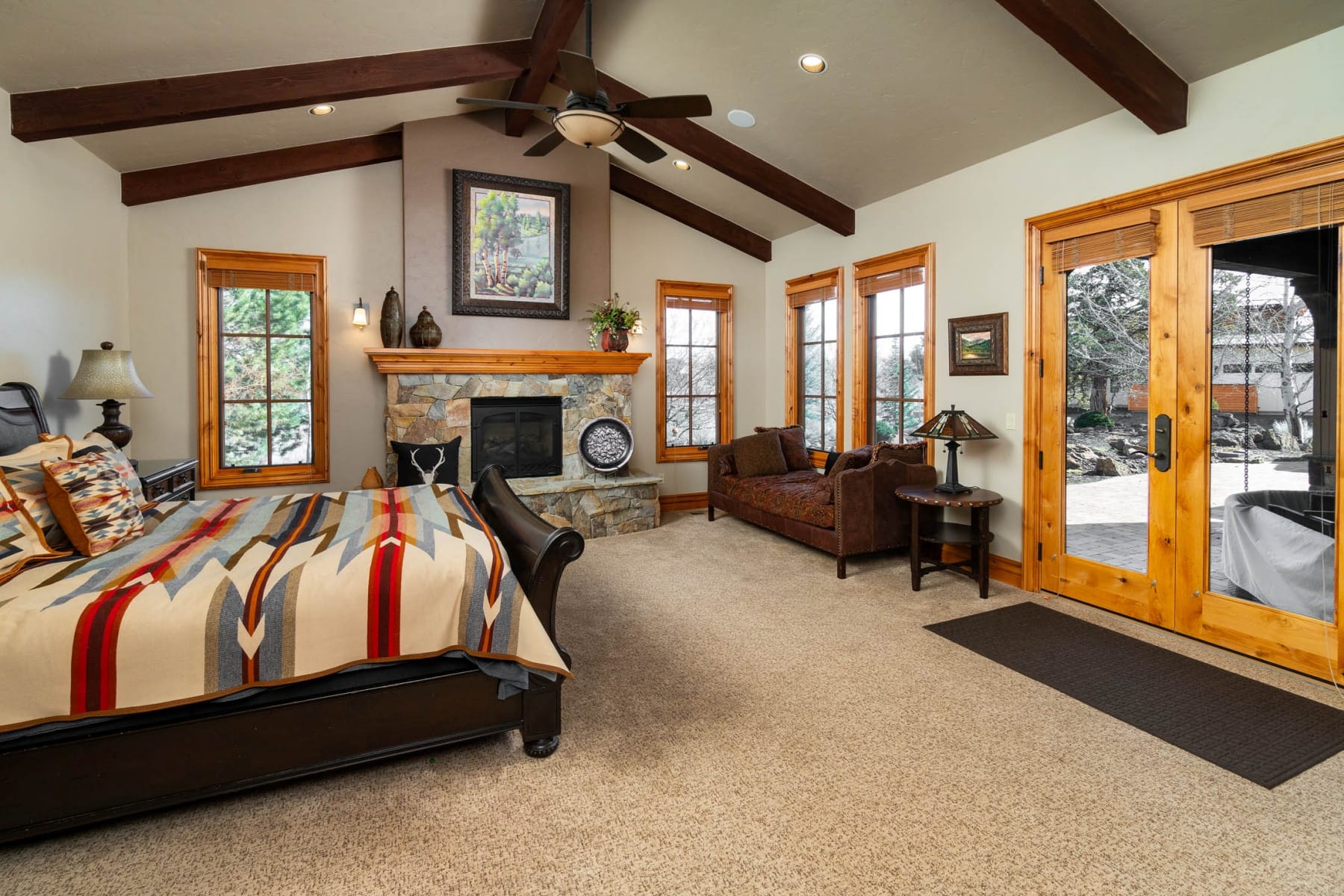  23098 Watercourse Way Bend, OR 97701 - 物件實景