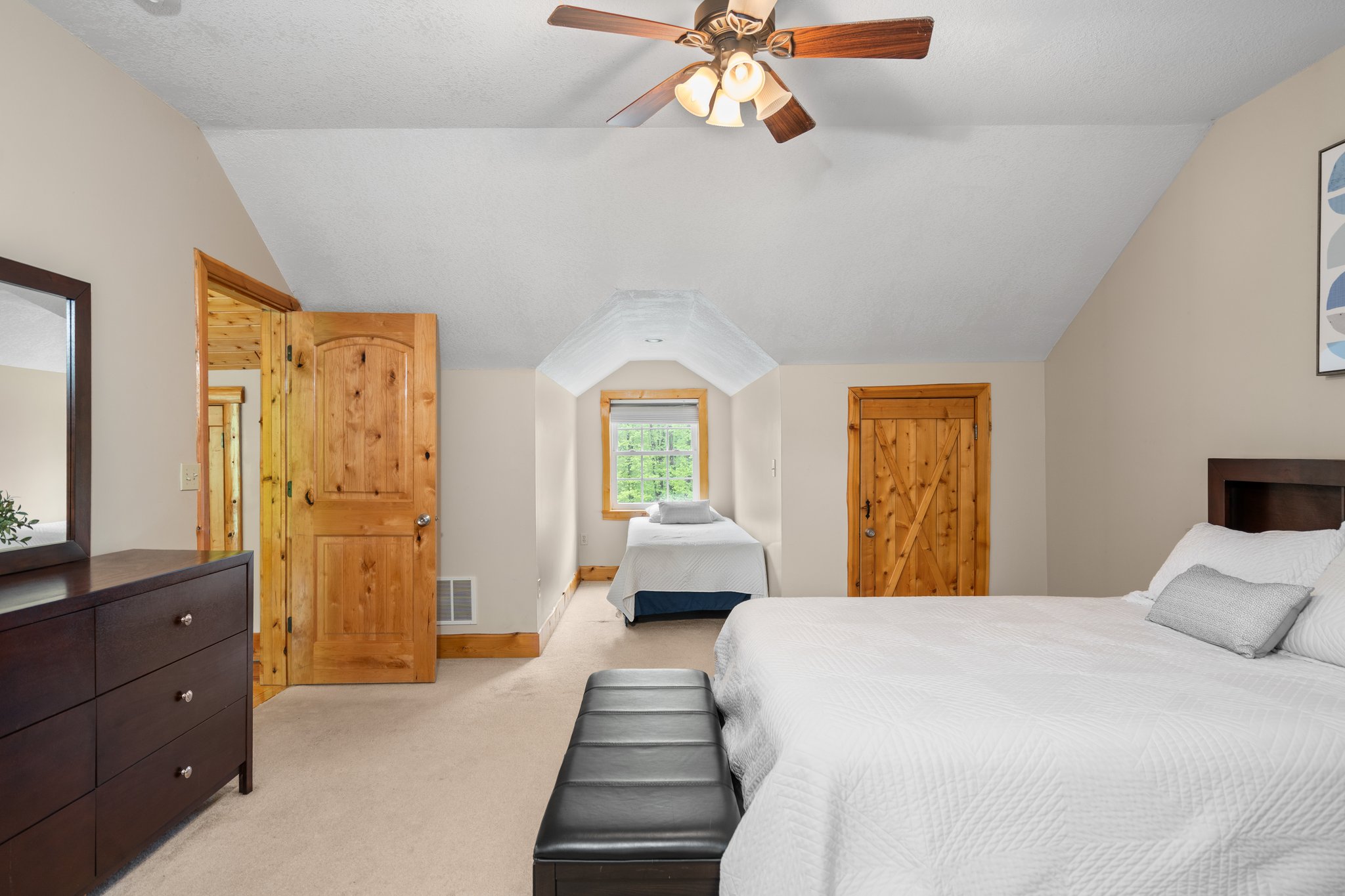 Bellaire, Michigan, 49615, United States, 5 Bedrooms Bedrooms, ,4 BathroomsBathrooms,Residential,For Sale,1826987