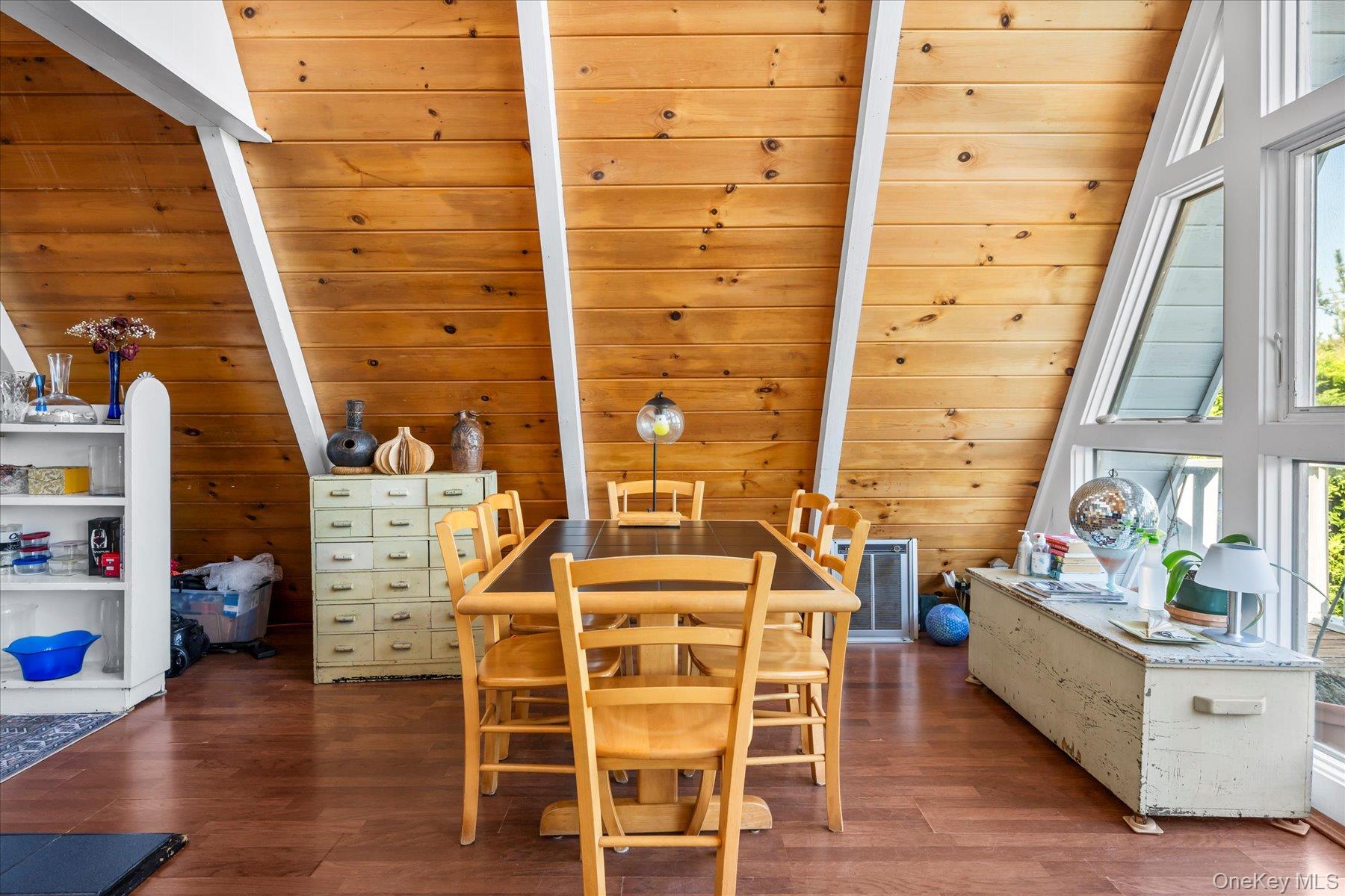 Amagansett, New York, 11930, United States, 3 Bedrooms Bedrooms, ,2 BathroomsBathrooms,Residential,For Sale,1980686