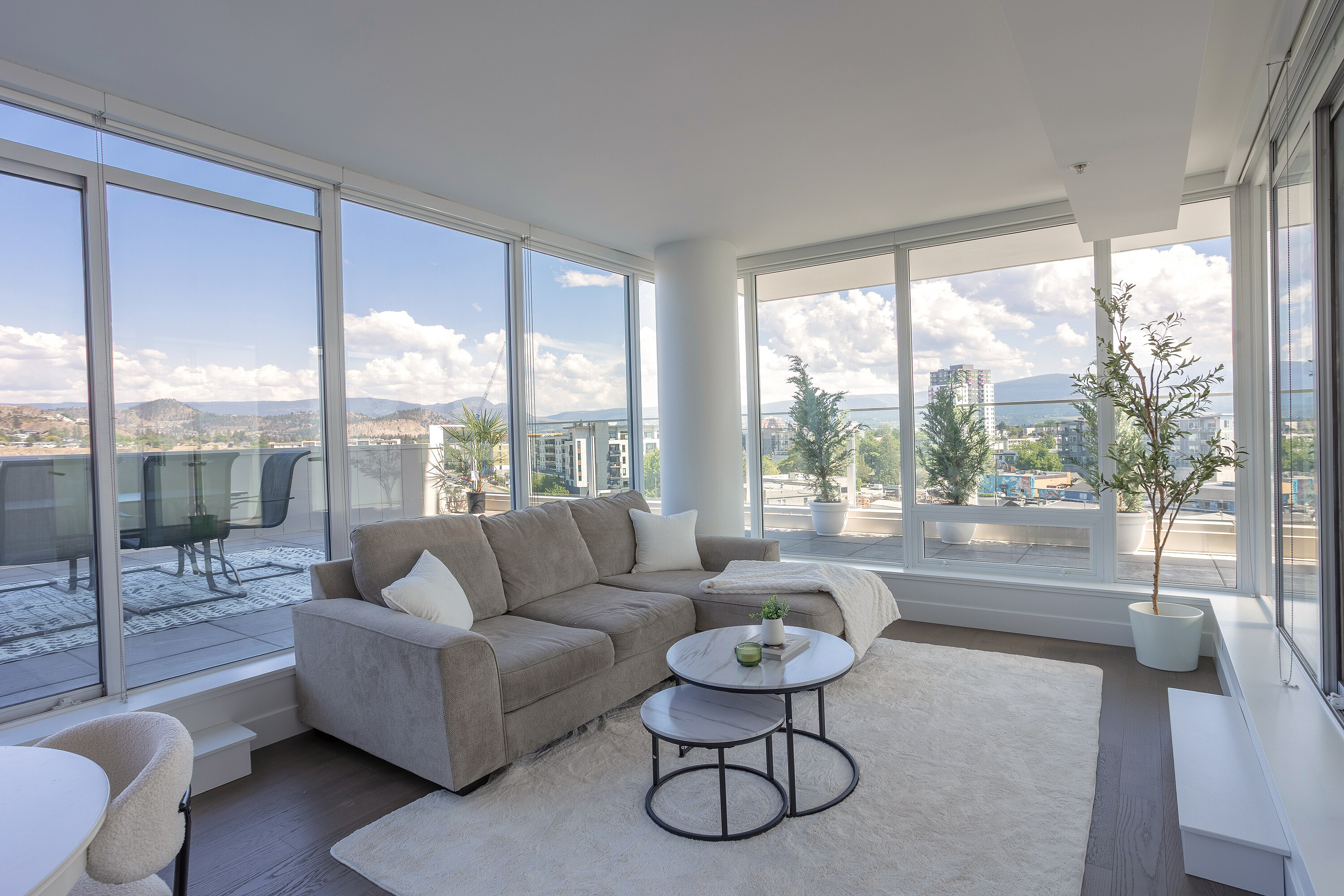  Indoor/Outdoor Living - 物件實景