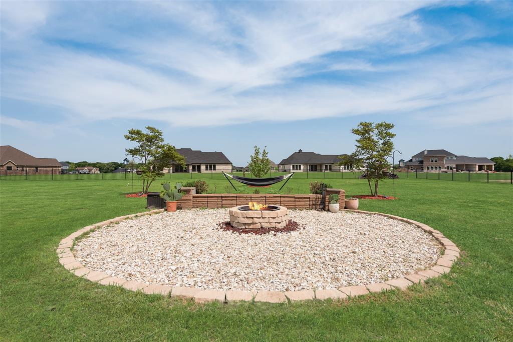 Wills Point, Texas, 75169, United States, 4 Bedrooms Bedrooms, ,3 BathroomsBathrooms,Residential,For Sale,1777303