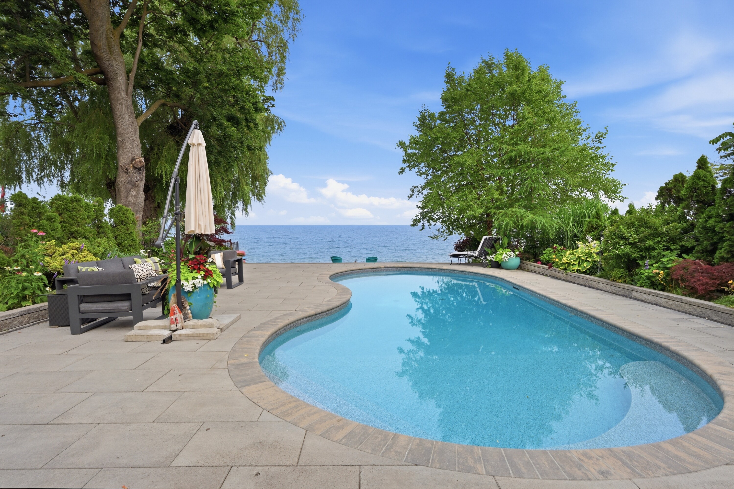  Stunning Waterfront Residence - 物件實景