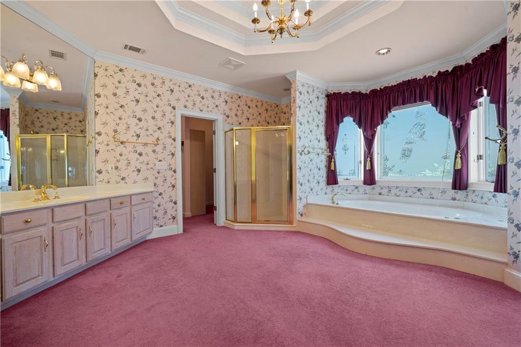 Gainesville, Georgia, 30506, United States, 5 Bedrooms Bedrooms, ,5 BathroomsBathrooms,Residential,For Sale,1996488