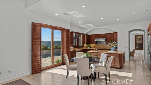 Silverado, California, 92676, United States, 6 Bedrooms Bedrooms, ,7 BathroomsBathrooms,Residential,For Sale,2034408