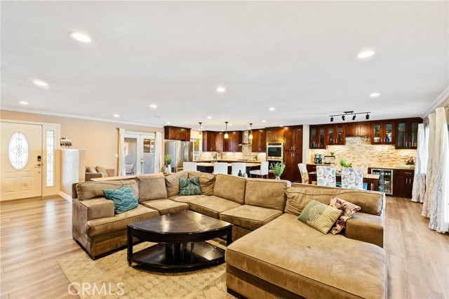 Mission Viejo, California, 92691, United States, 4 Bedrooms Bedrooms, ,2 BathroomsBathrooms,Residential,For Sale,1987025