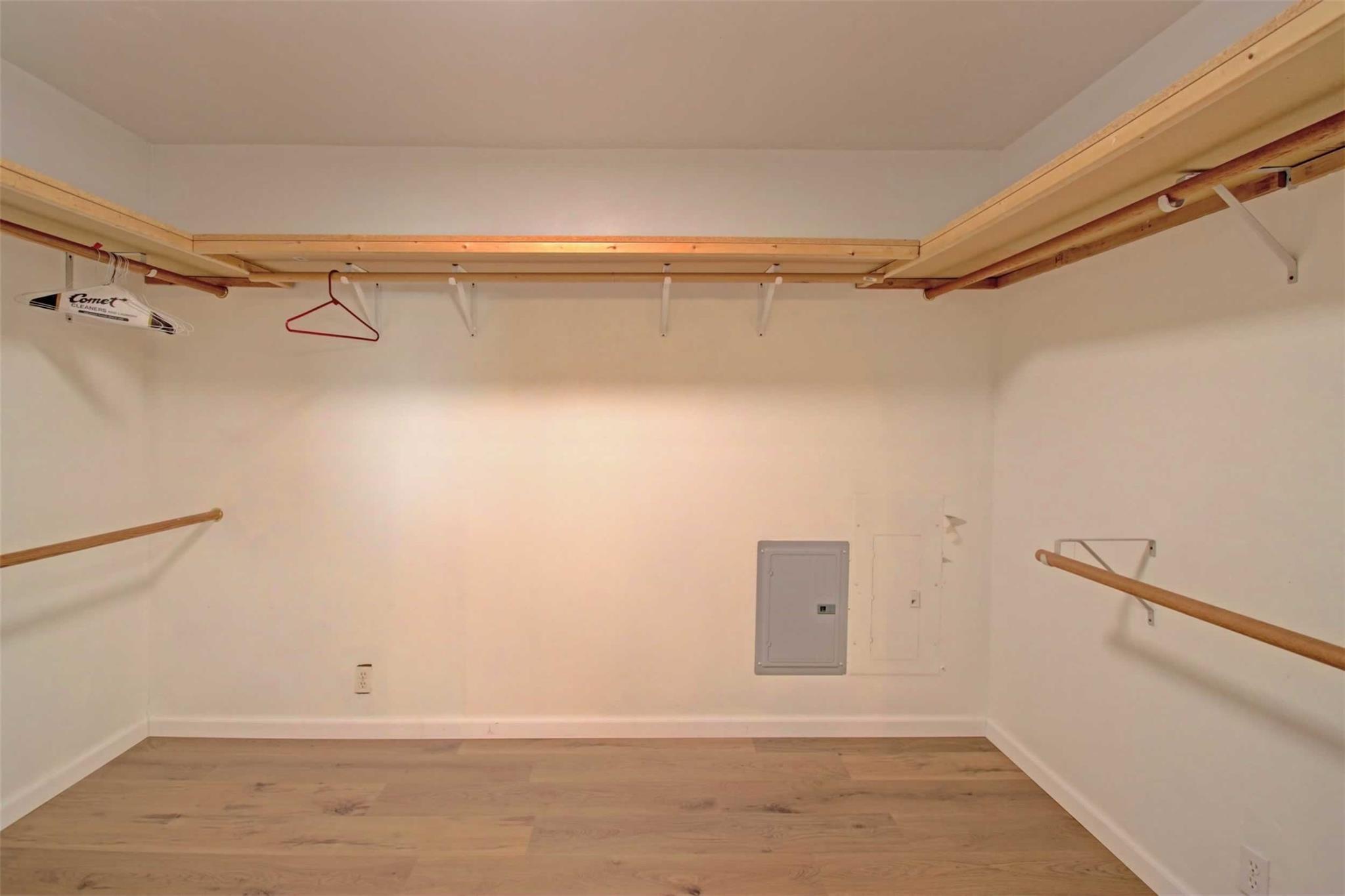 Springtown, Texas, 76082, United States, 3 Bedrooms Bedrooms, ,2 BathroomsBathrooms,Residential,For Sale,2049290