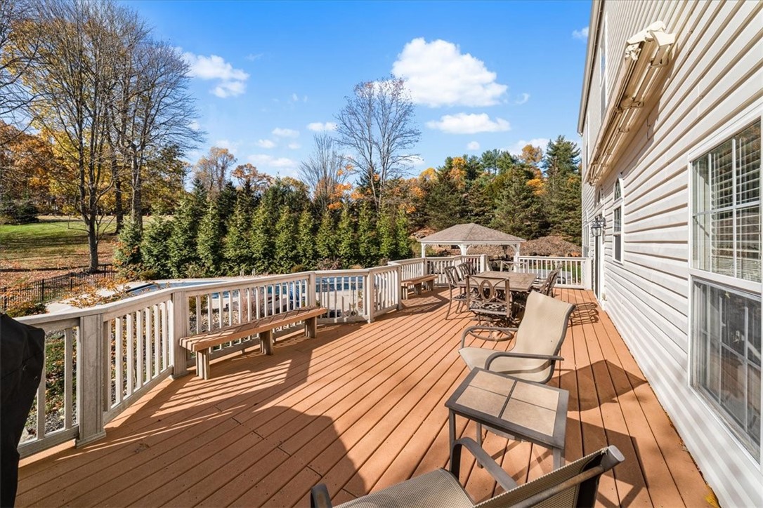 Pine Twp, Pennsylvania, 16046, United States, 5 Bedrooms Bedrooms, ,6 BathroomsBathrooms,Residential,For Sale,1989507