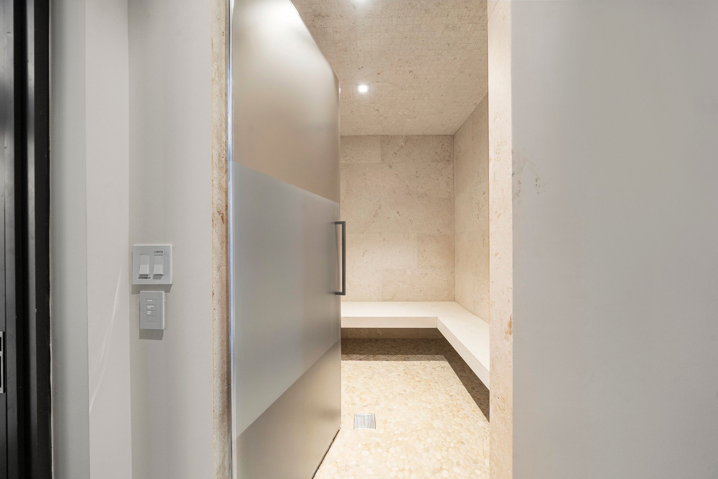  641 Leucadendra Dr, Coral Gables, FL, 33156 - 物件實景