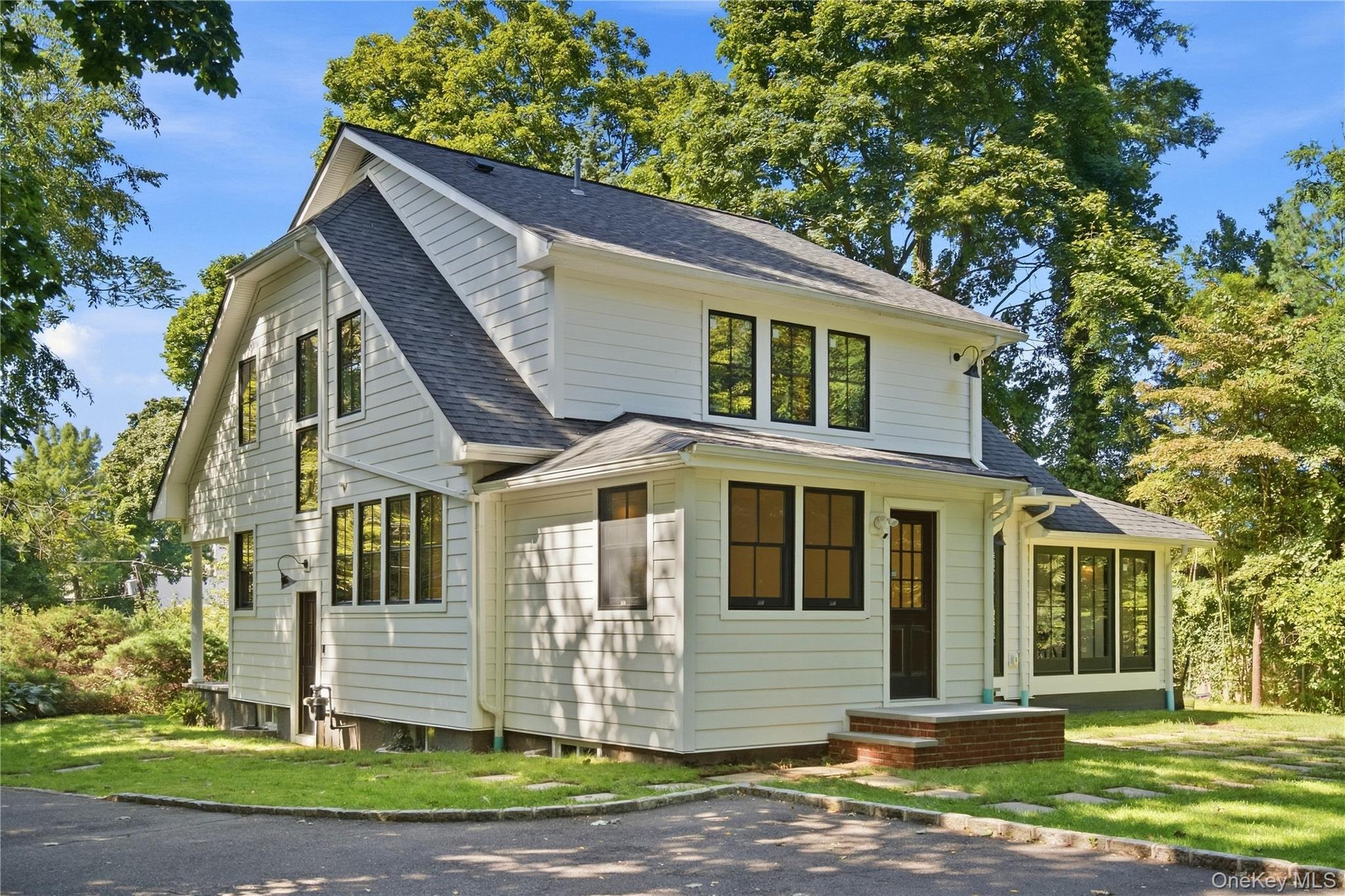  10 The Locusts, Roslyn Estates, NY, 11576 - 物件實景