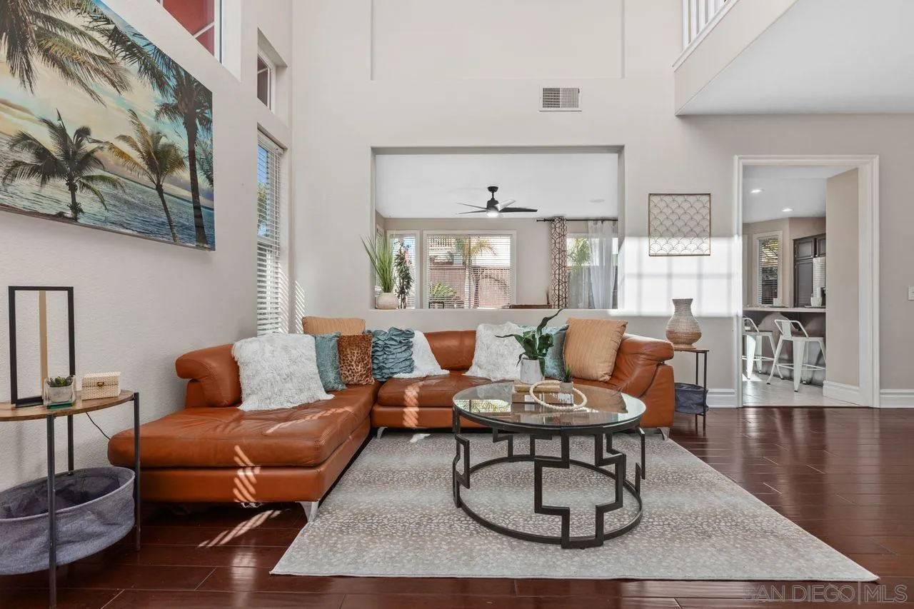 Escondido, California, 92026, United States, 3 Bedrooms Bedrooms, ,3 BathroomsBathrooms,Residential,For Sale,2003359