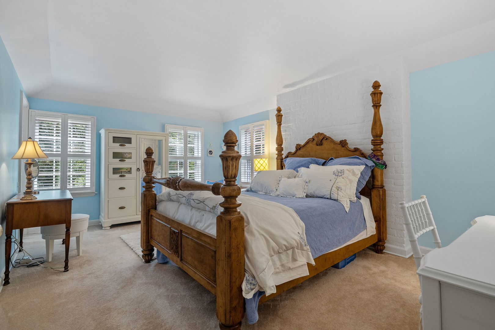 Joliet, Illinois, 60431, United States, 4 Bedrooms Bedrooms, ,5 BathroomsBathrooms,Residential,For Sale,1868408