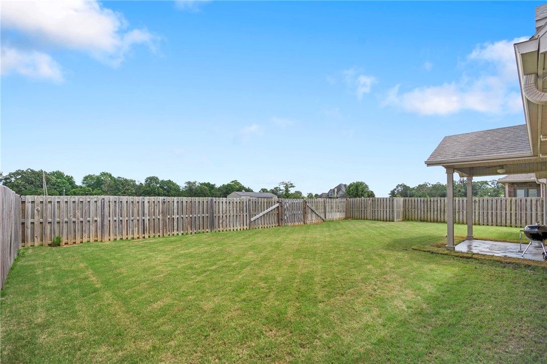 Springdale, Arkansas, 72762, United States, 4 Bedrooms Bedrooms, ,3 BathroomsBathrooms,Residential,For Sale,1877049