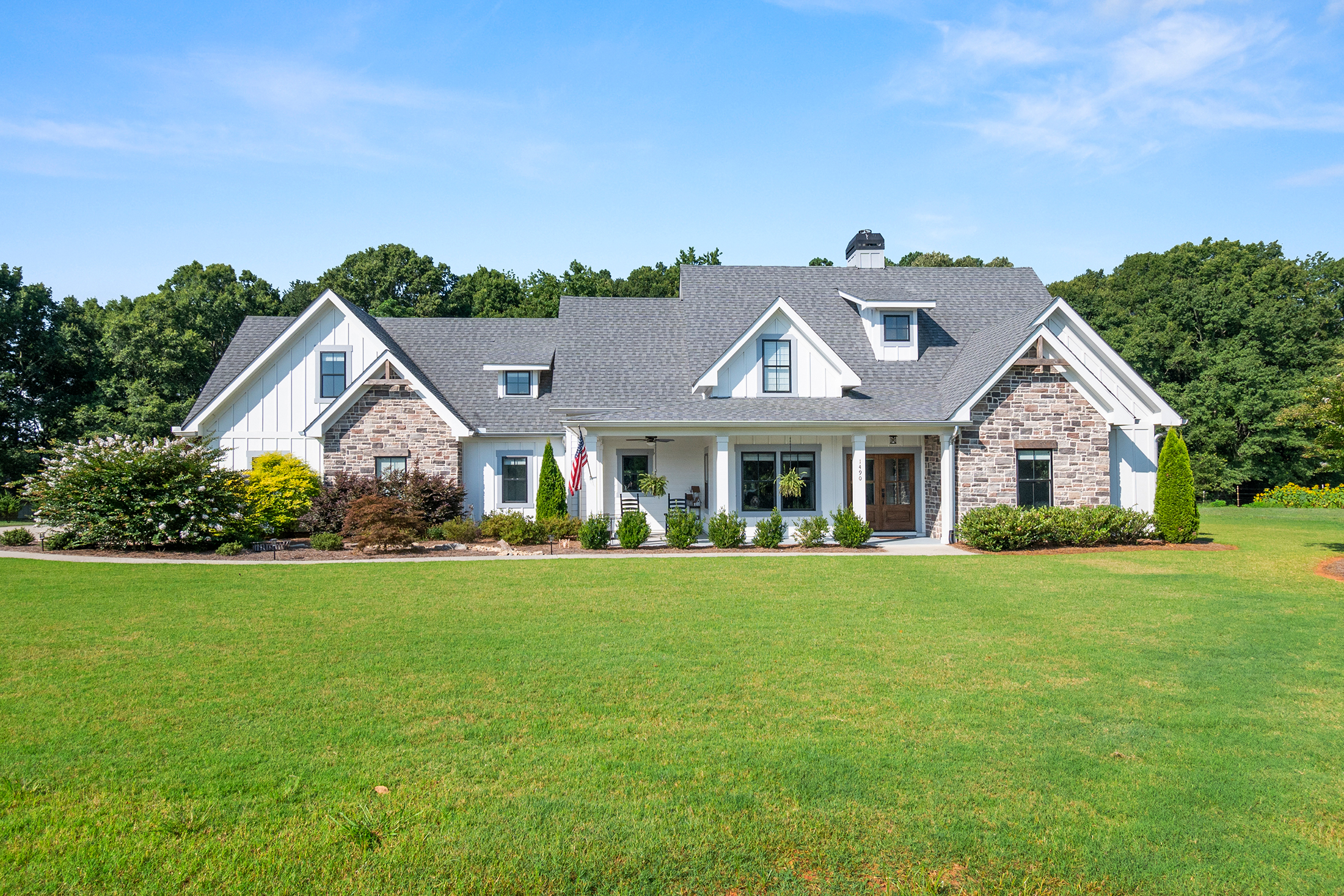  Tucked Away on Five+/- Acres - 物件實景