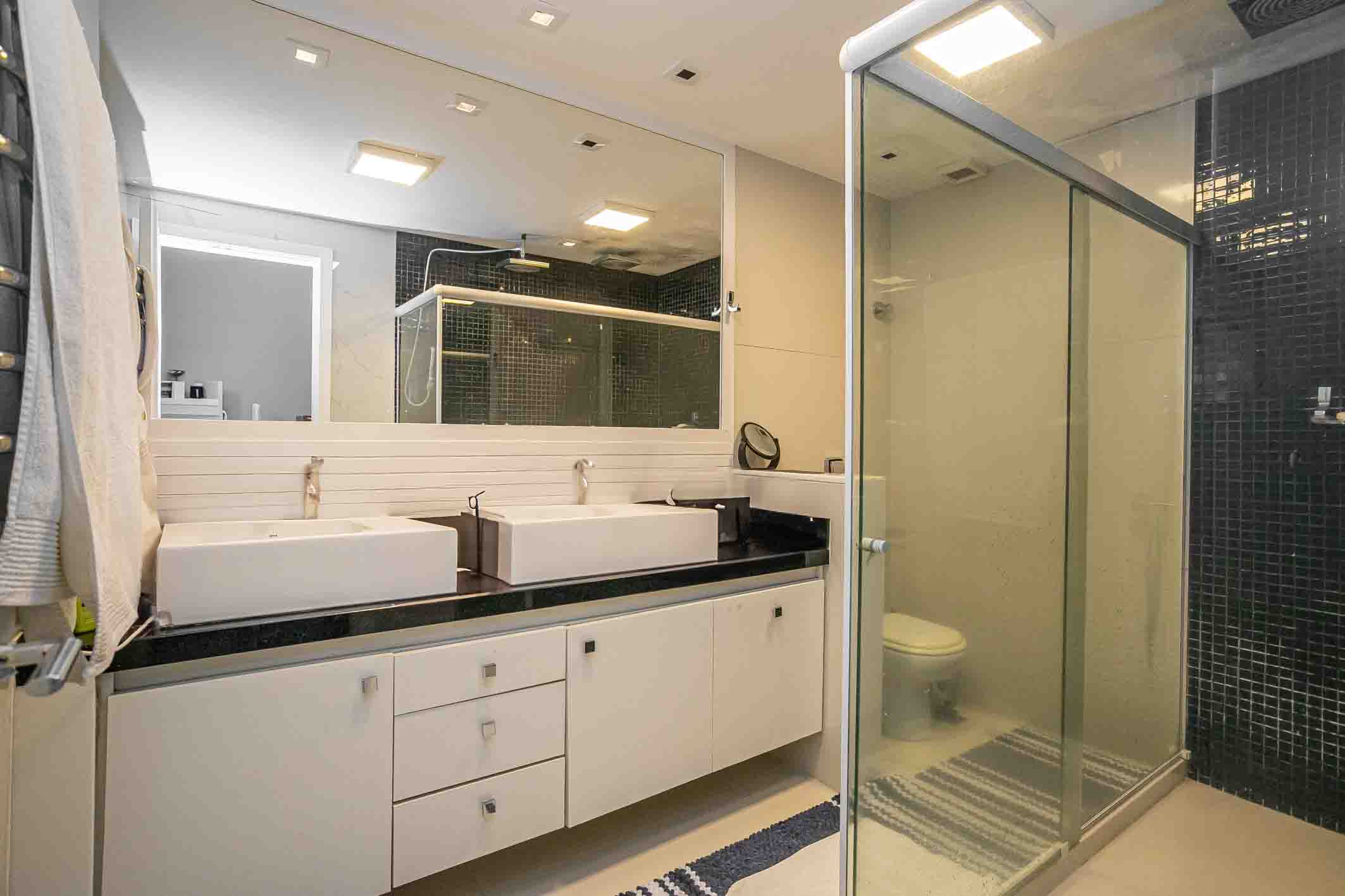  Refurbished apartment on a quiet street in Leblon - 物件實景