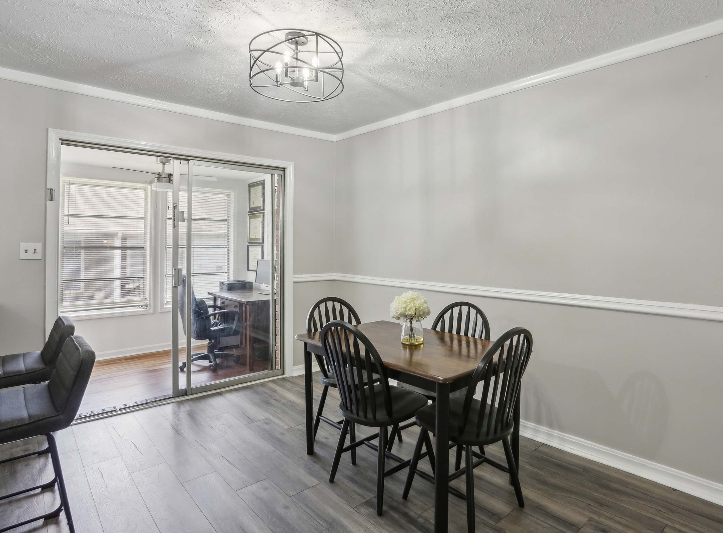  Beautifully Updated Sandy Springs Condo - 物件實景