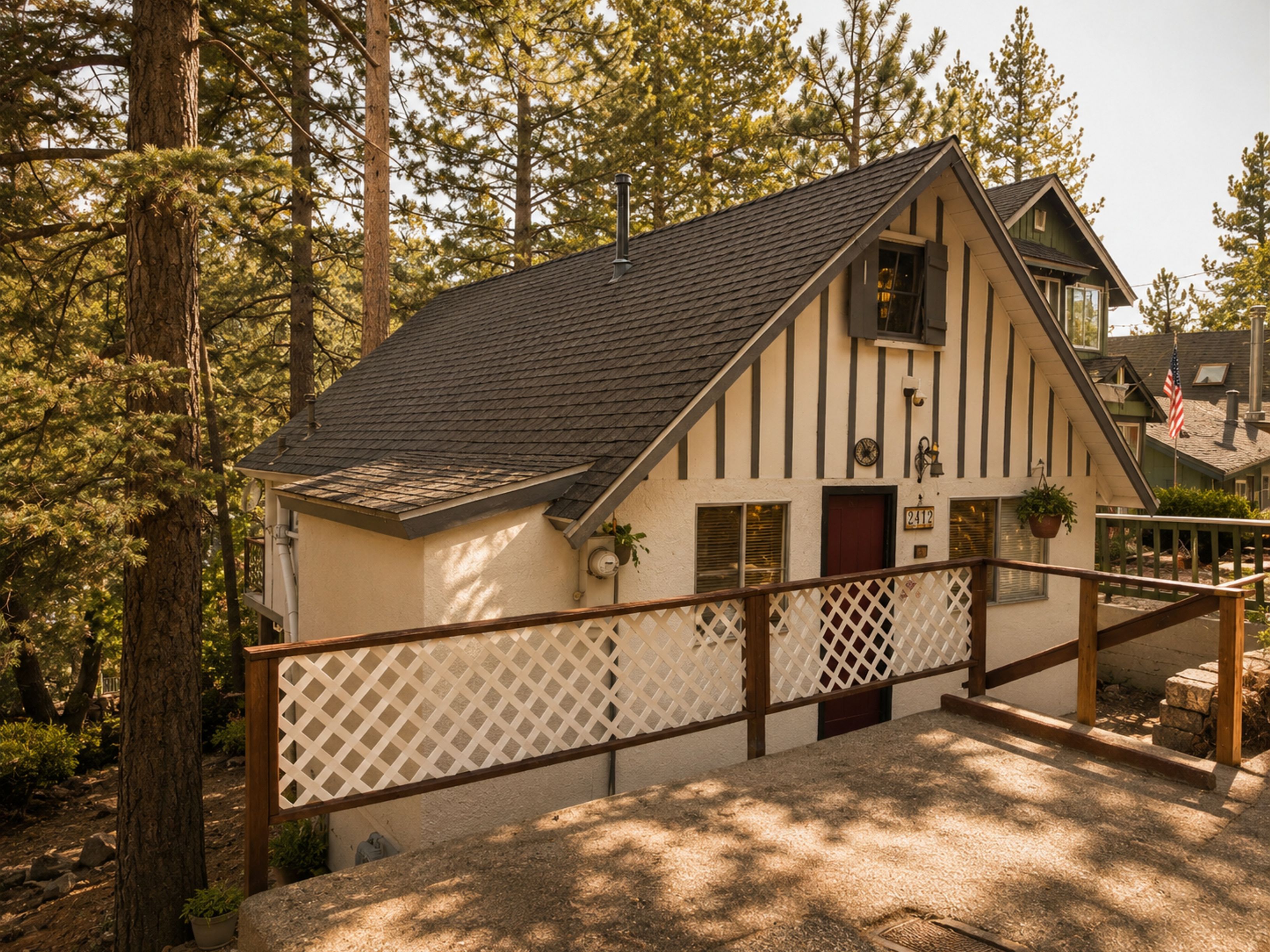  2412 Ridge Drive, Running Springs, CA 92382 - 物件實景
