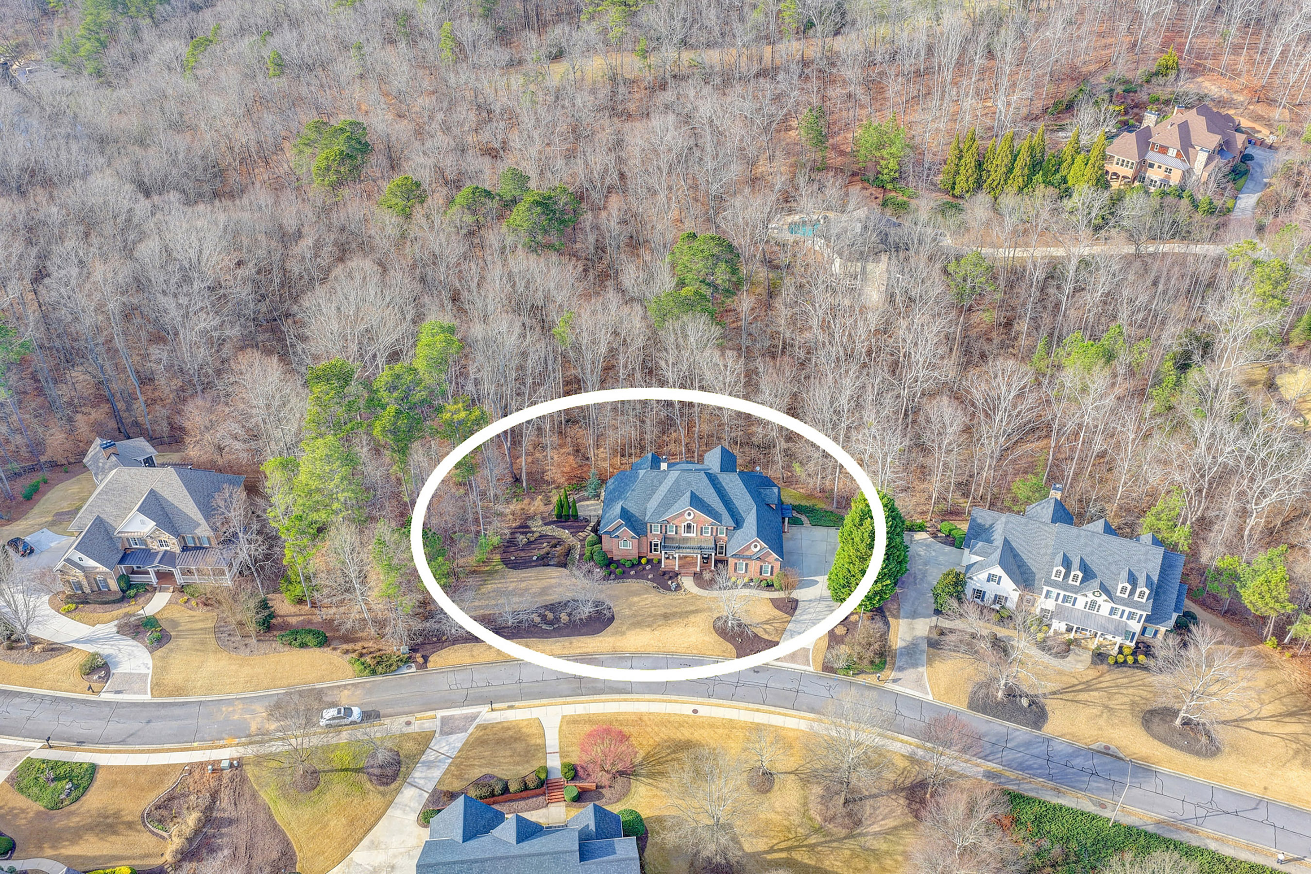  Luxury, Comfort and Privacy in One of Roswell