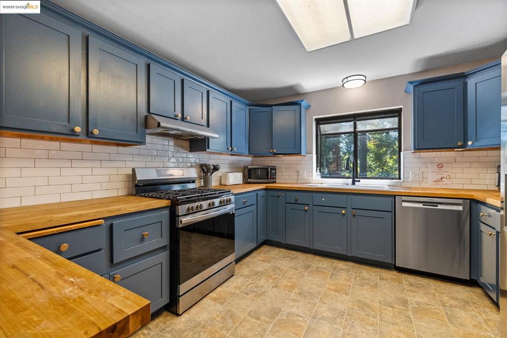 Twain Harte, California, 95383, United States, 5 Bedrooms Bedrooms, ,4 BathroomsBathrooms,Residential,For Sale,1791709
