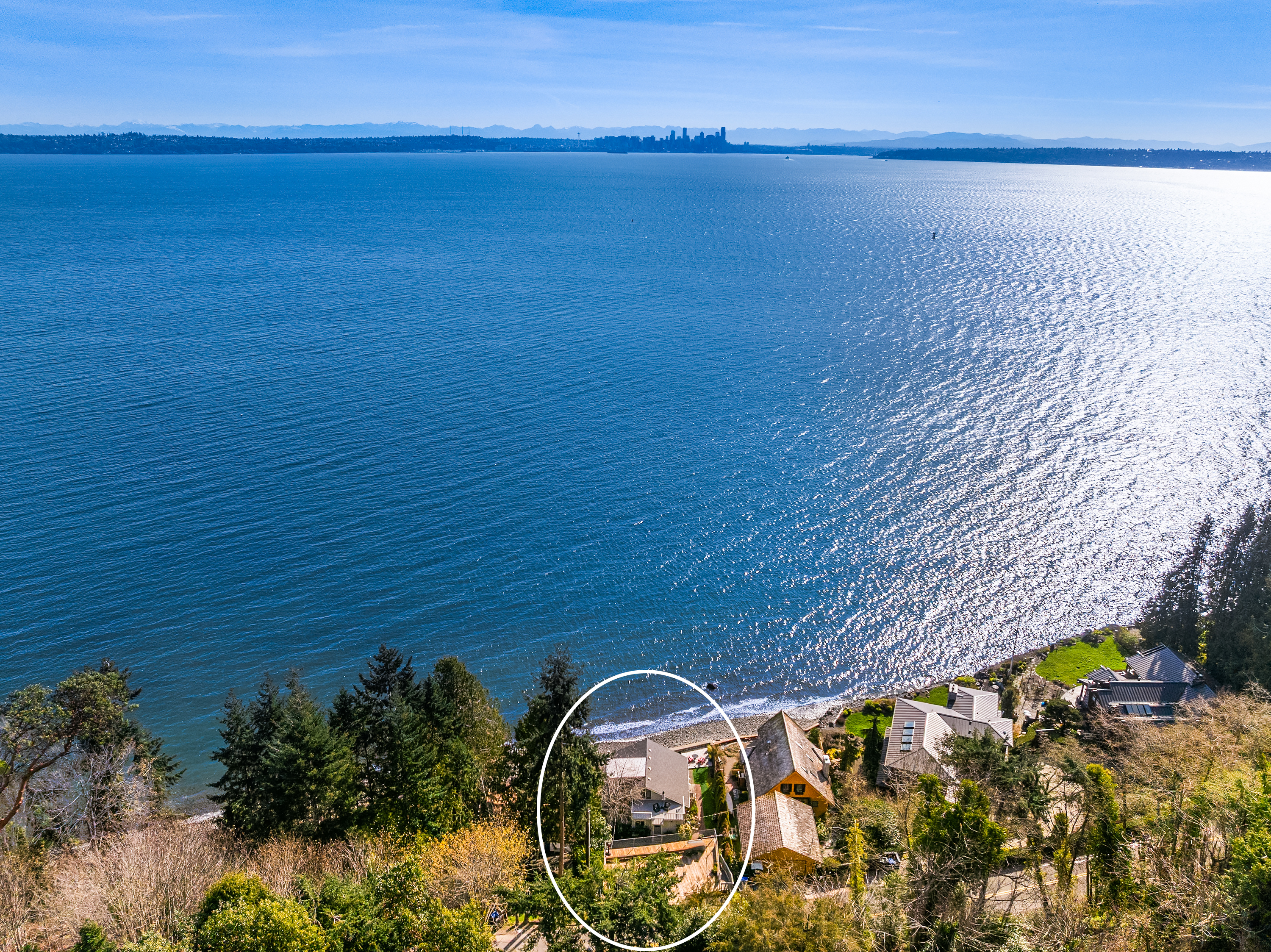  5430 Rockaway Beach Rd NE, Bainbridge Island, WA 98110 - 物件實景