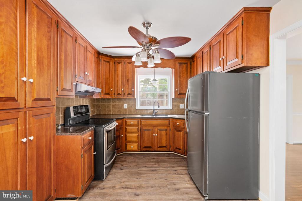 Fredericksburg, Virginia, 22401, United States, 3 Bedrooms Bedrooms, ,2 BathroomsBathrooms,Residential,For Sale,1805404