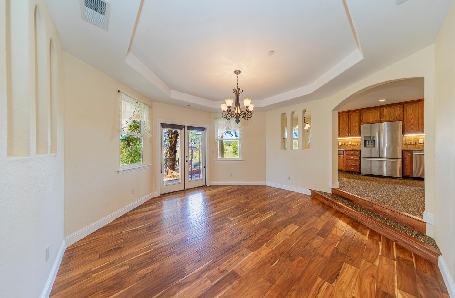 Raymond, California, 93653, United States, 5 Bedrooms Bedrooms, ,3 BathroomsBathrooms,Residential,For Sale,1996762