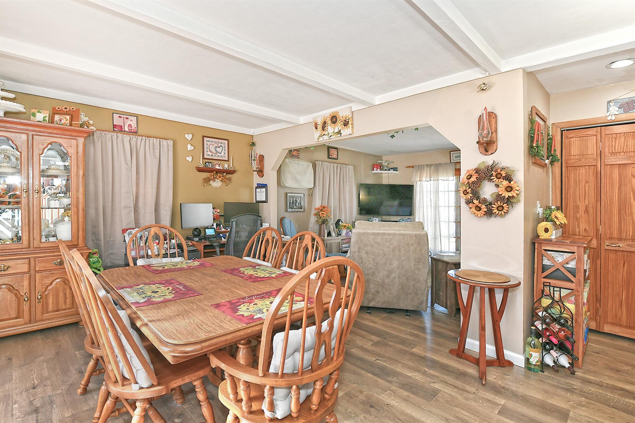 Levittown, New York, 11756, United States, 3 Bedrooms Bedrooms, ,1 BathroomBathrooms,Residential,For Sale,1737239