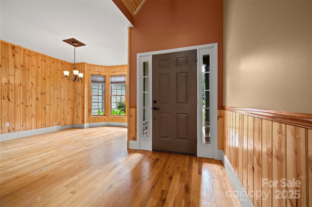 Tryon, North Carolina, 28782, United States, 4 Bedrooms Bedrooms, ,3 BathroomsBathrooms,Residential,For Sale,1890231