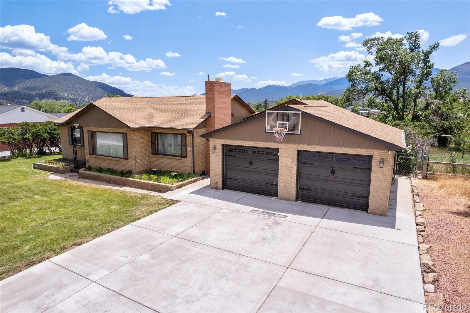 Salida, Colorado, 81201, United States, 4 Bedrooms Bedrooms, ,2 BathroomsBathrooms,Residential,For Sale,1860690
