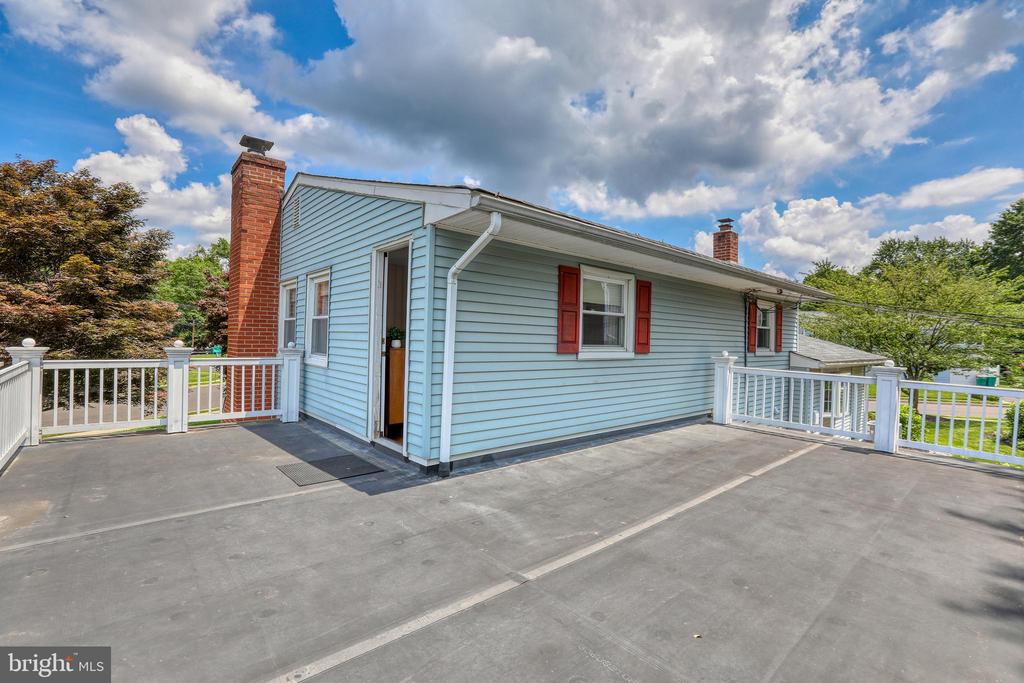 Morrisville, Pennsylvania, 19067, United States, 4 Bedrooms Bedrooms, ,3 BathroomsBathrooms,Residential,For Sale,1907545