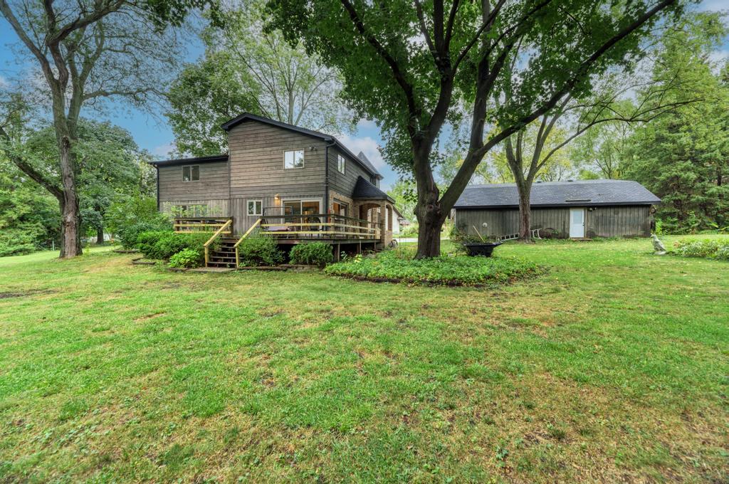 Keeneyville, Illinois, 60172, United States, 4 Bedrooms Bedrooms, ,4 BathroomsBathrooms,Residential,For Sale,1995437