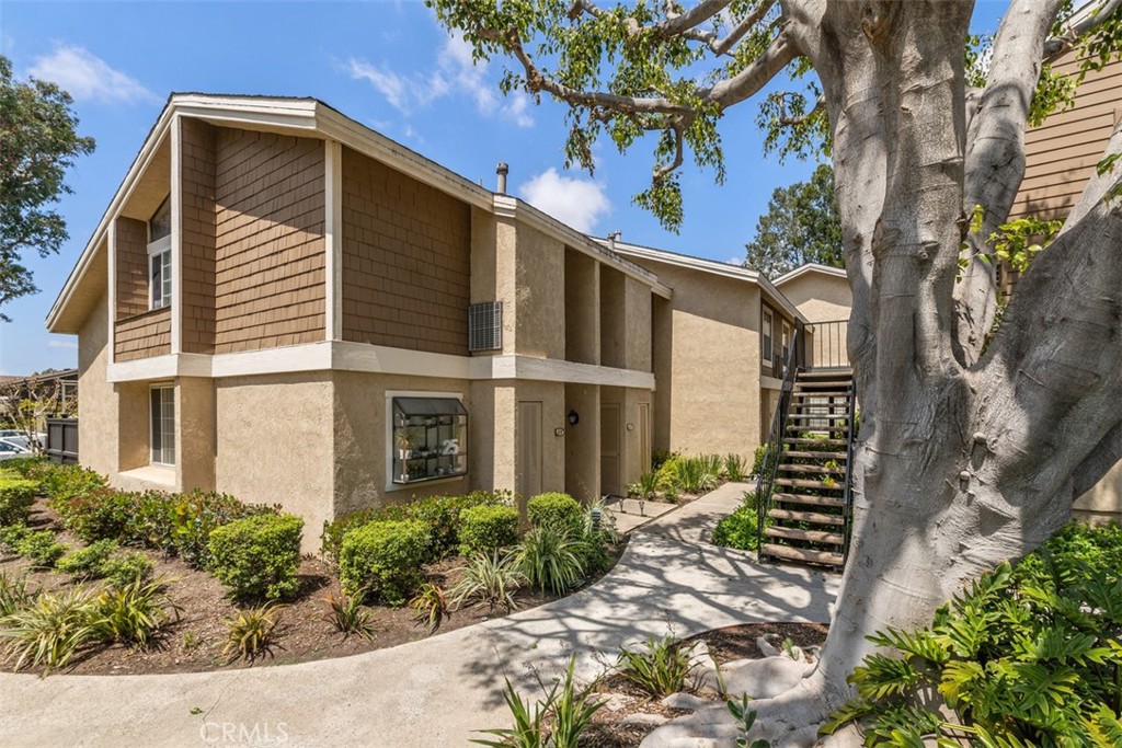 Irvine, California, 92620, United States, 1 Bedroom Bedrooms, ,2 BathroomsBathrooms,Residential,For Sale,1906882