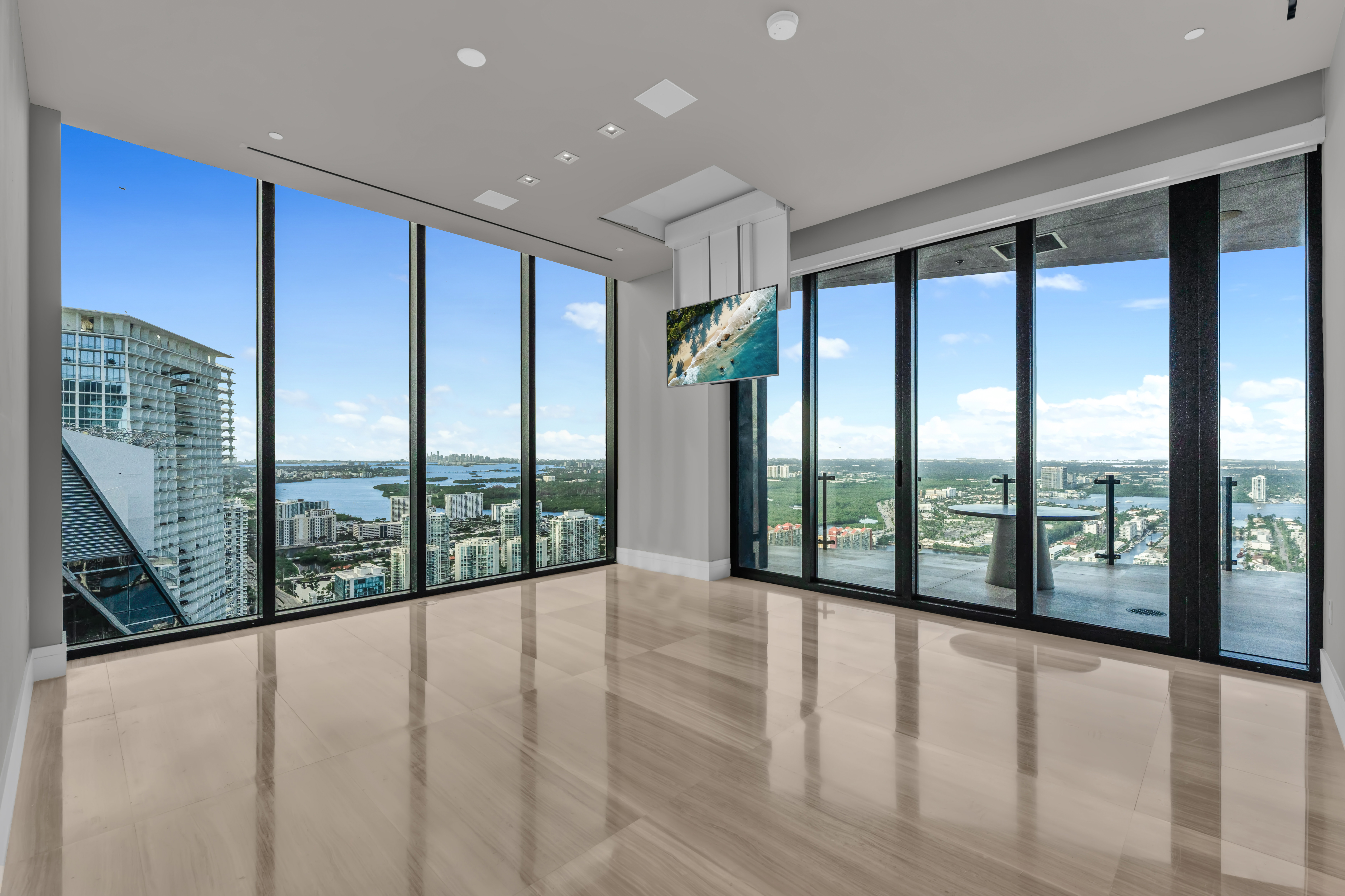  17141 Collins Ave, Sunny Isles Beach, FL, 33160 - 物件實景
