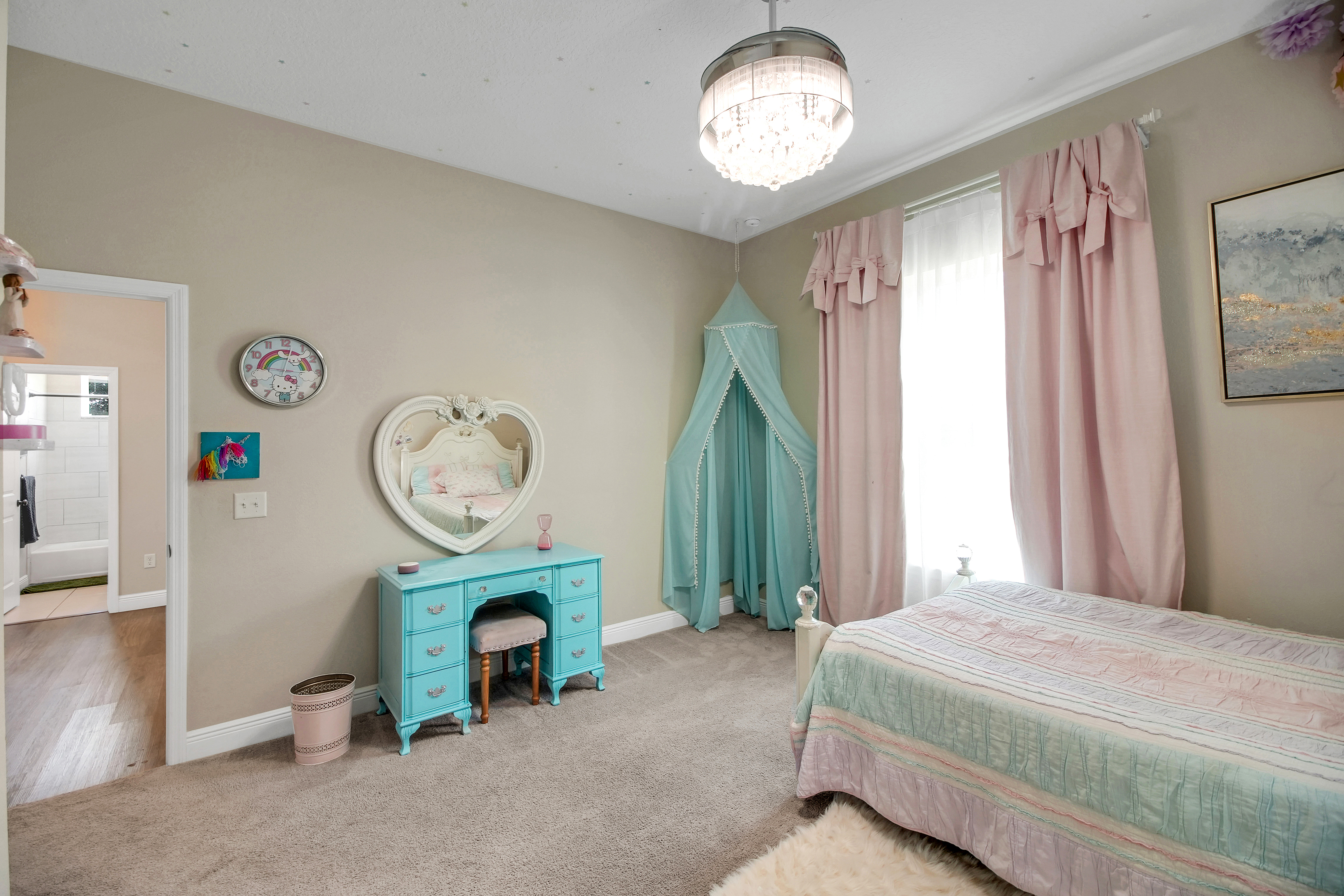 Oxford, Florida, 34484, United States, 4 Bedrooms Bedrooms, ,3 BathroomsBathrooms,Residential,For Sale,1983578