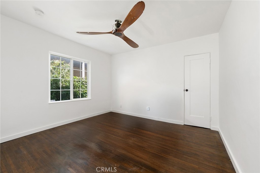 Los Angeles, California, 90034, United States, 3 Bedrooms Bedrooms, ,2 BathroomsBathrooms,Residential,For Sale,1866945