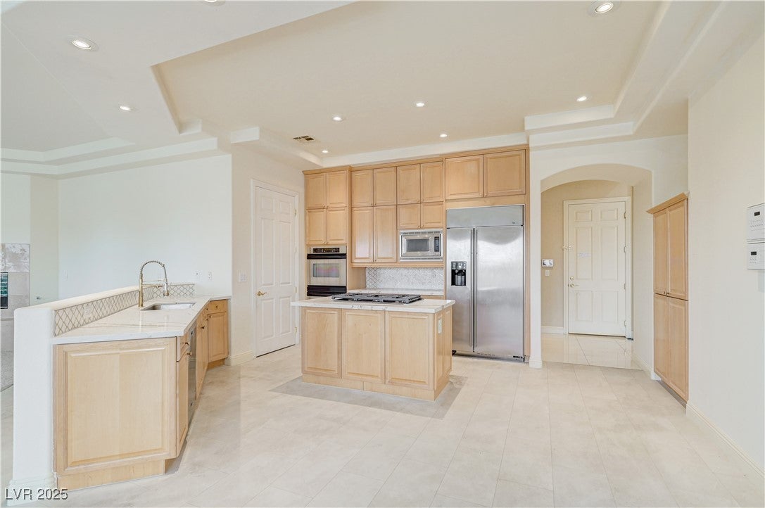 Las Vegas, Nevada, 89117, United States, 4 Bedrooms Bedrooms, ,5 BathroomsBathrooms,Residential,For Sale,2005418