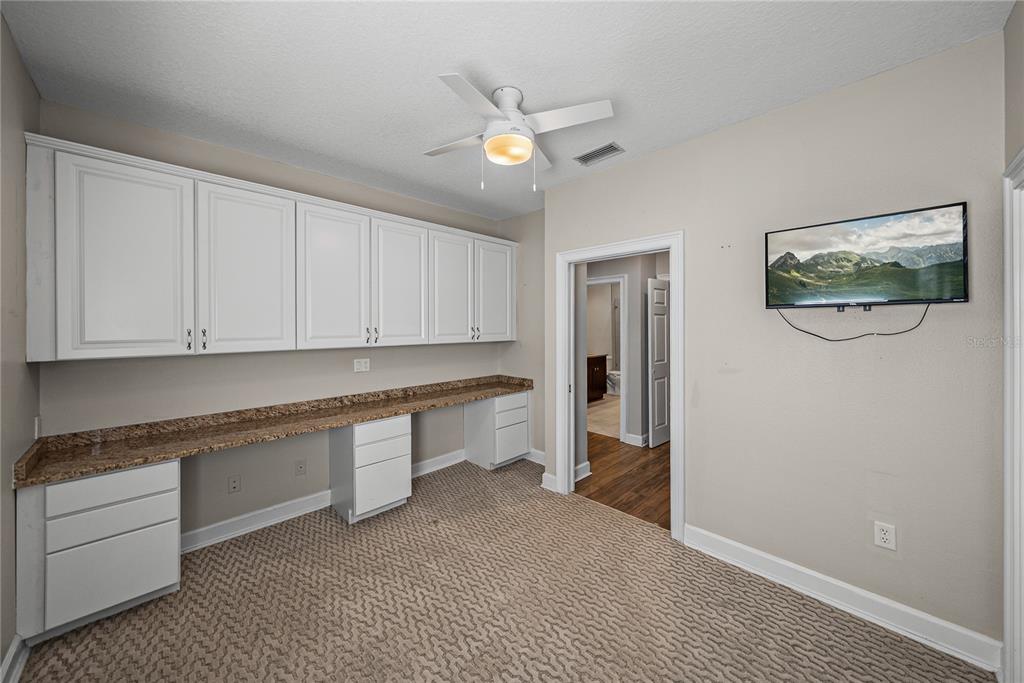 Seffner, Florida, 33584, United States, 5 Bedrooms Bedrooms, ,4 BathroomsBathrooms,Residential,For Sale,1991744