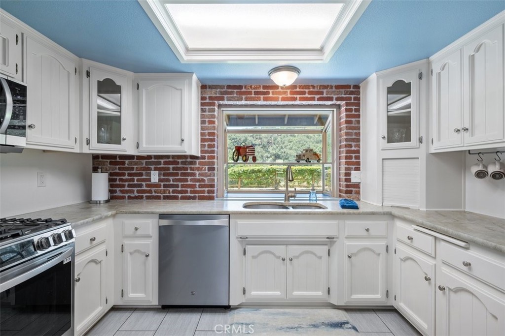 Arroyo Grande, California, 93420, United States, 4 Bedrooms Bedrooms, ,2 BathroomsBathrooms,Residential,For Sale,1943881