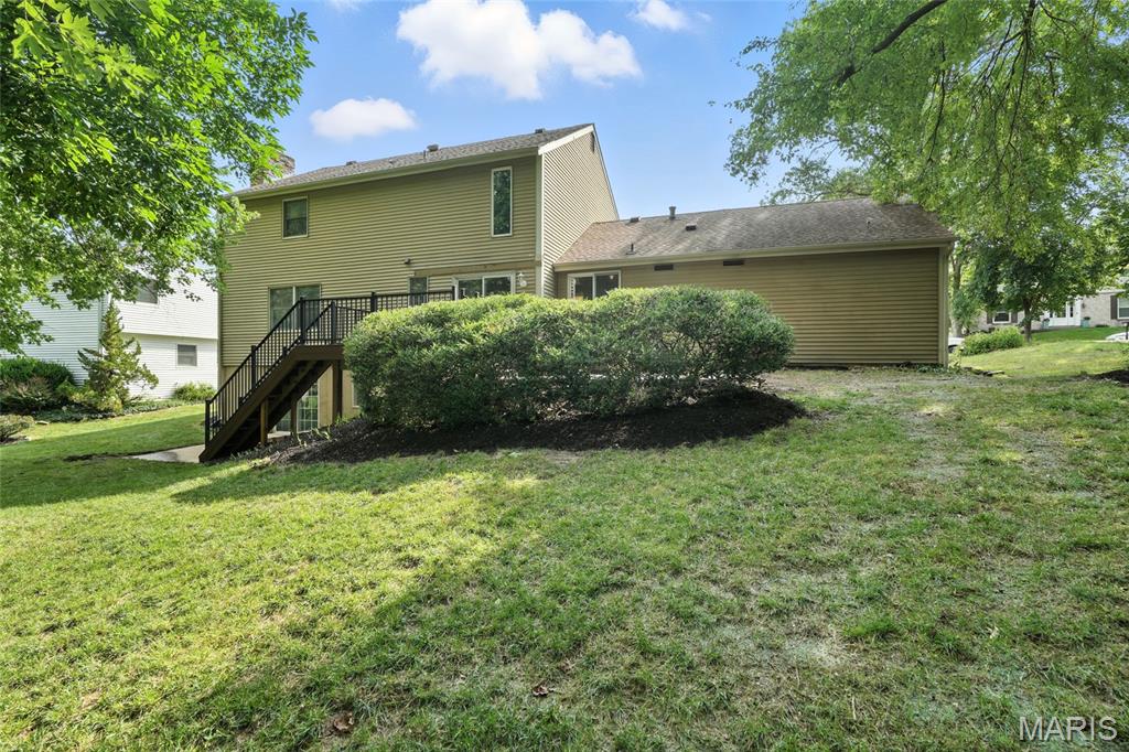 Chesterfield, Missouri, 63017, United States, 4 Bedrooms Bedrooms, ,3 BathroomsBathrooms,Residential,For Sale,1906928