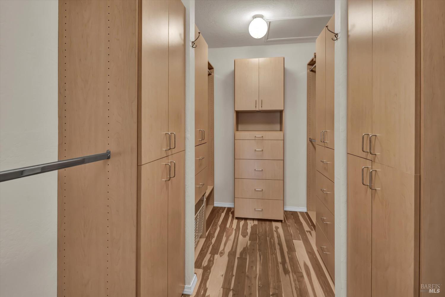 Napa, California, 94558, United States, 3 Bedrooms Bedrooms, ,3 BathroomsBathrooms,Residential,For Sale,1991086