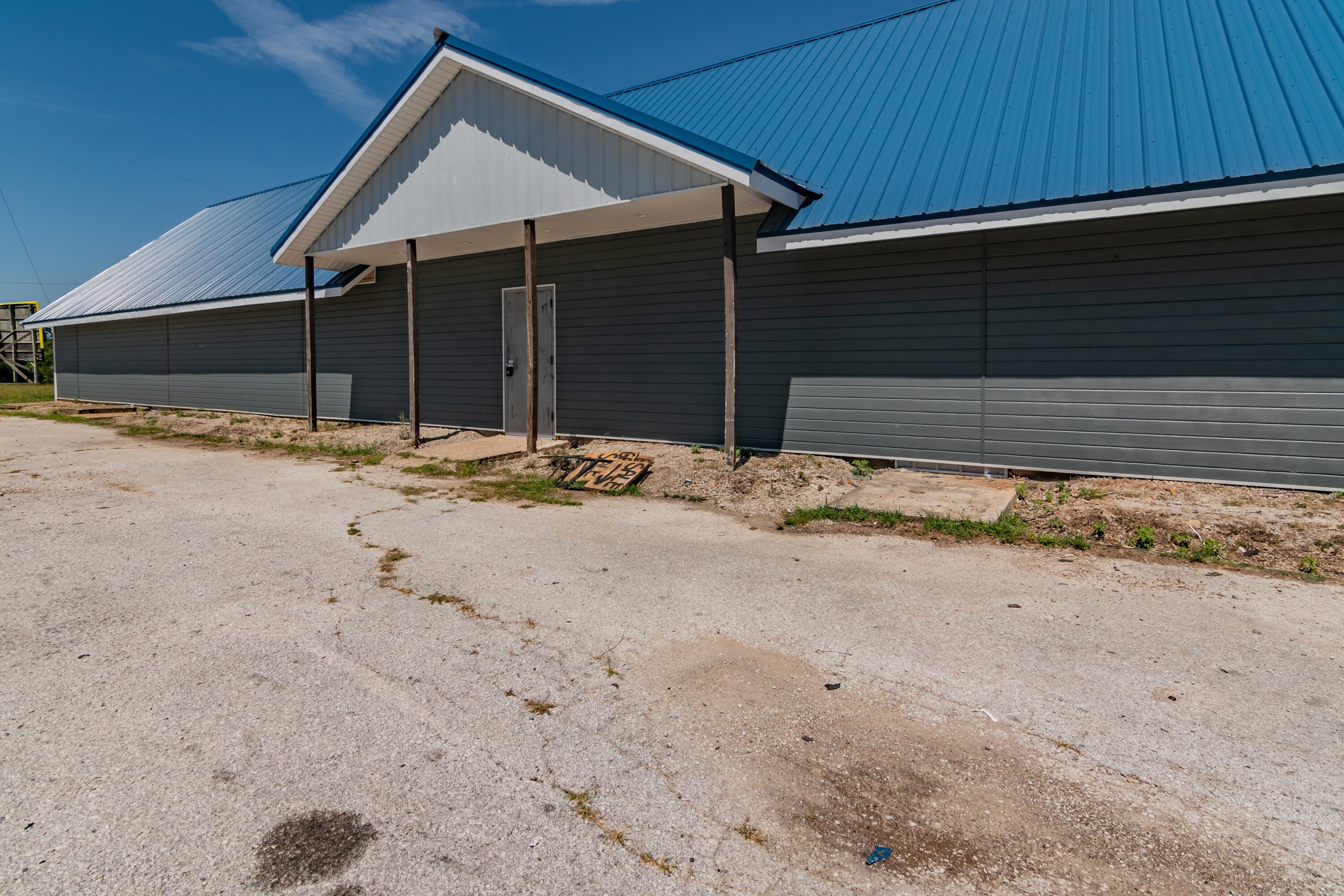 Reeds Spring, Missouri, 65737, United States, ,Residential,For Sale,2005505