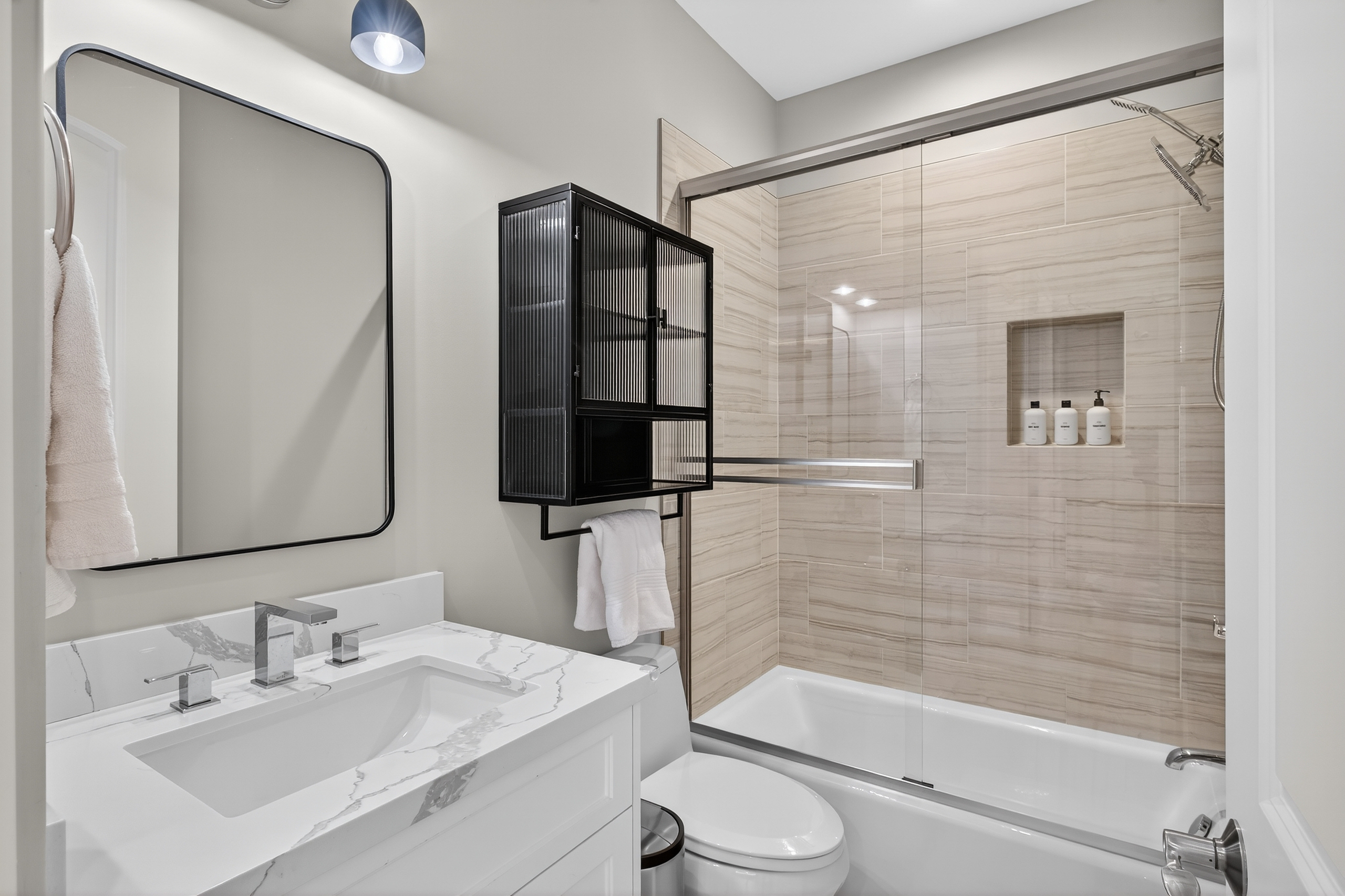  3918 West 242nd Street, Torrance, CA 90505 - 物件實景