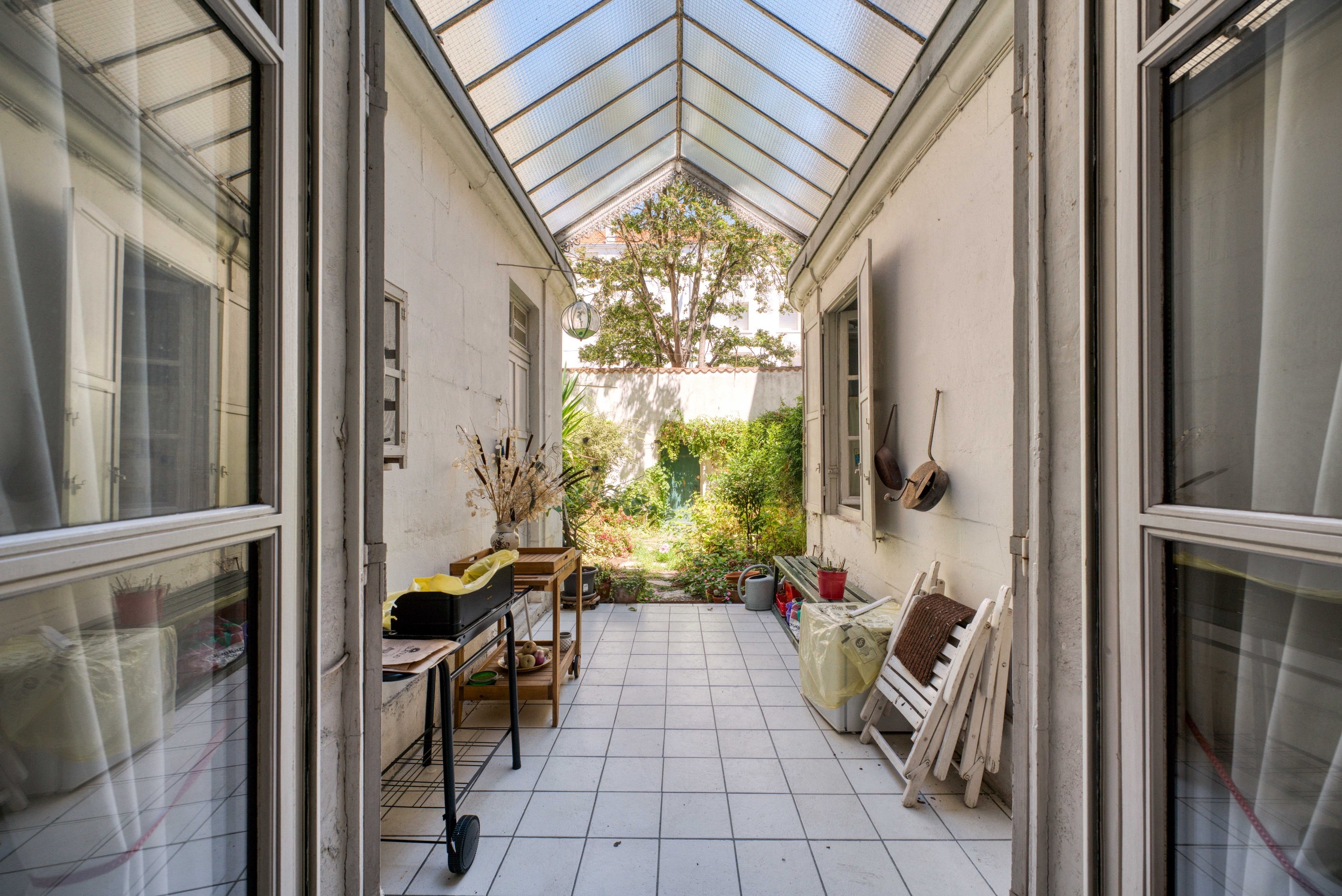  A 19th-Century Residence with a Garden in the Heart of La Rochelle - 物件實景