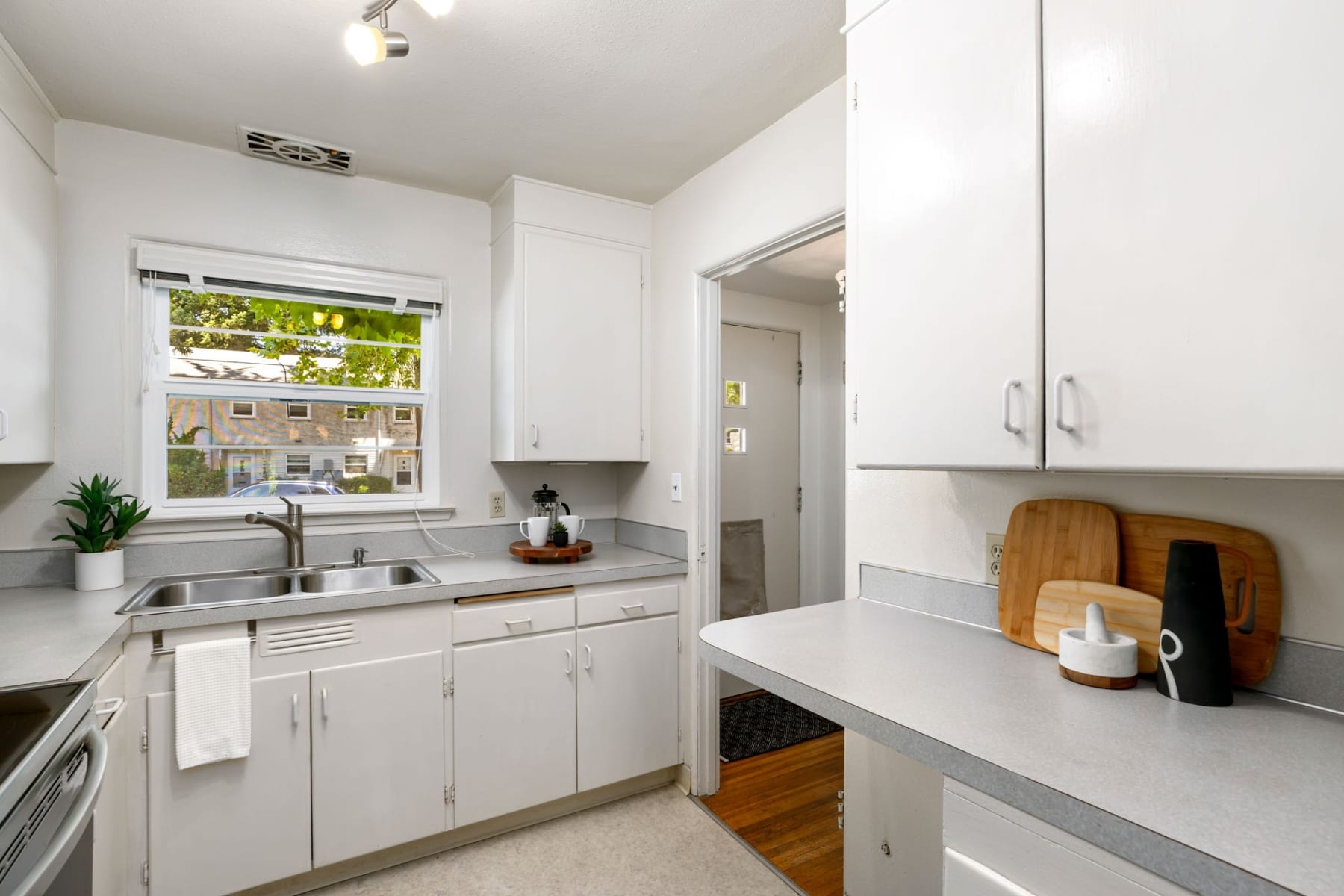  1805 NE 70TH AVE Portland, OR 97213 - 物件實景