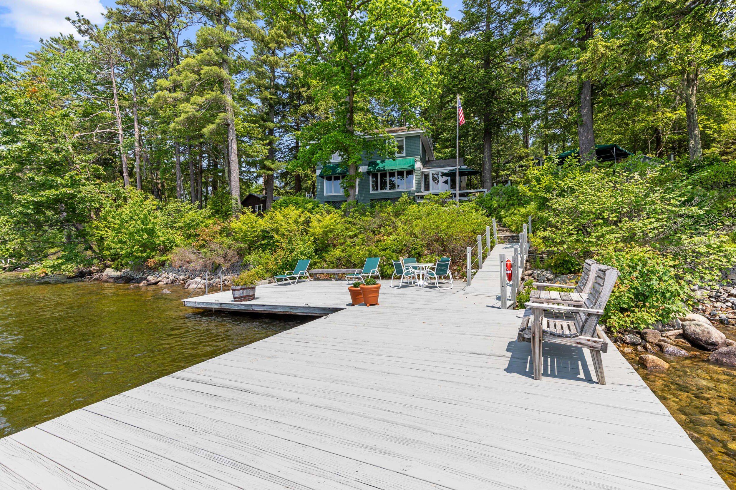 Raymond, Maine, 04071, United States, 4 Bedrooms Bedrooms, ,3 BathroomsBathrooms,Residential,For Sale,1974658