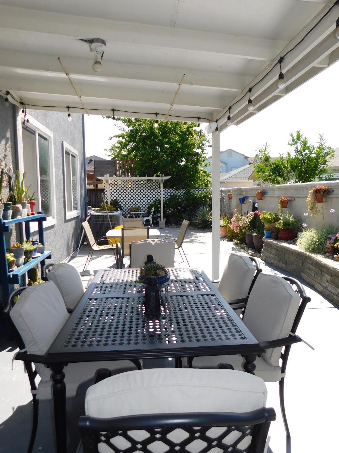 Stockton, California, 95205, United States, 5 Bedrooms Bedrooms, ,3 BathroomsBathrooms,Residential,For Sale,1935590