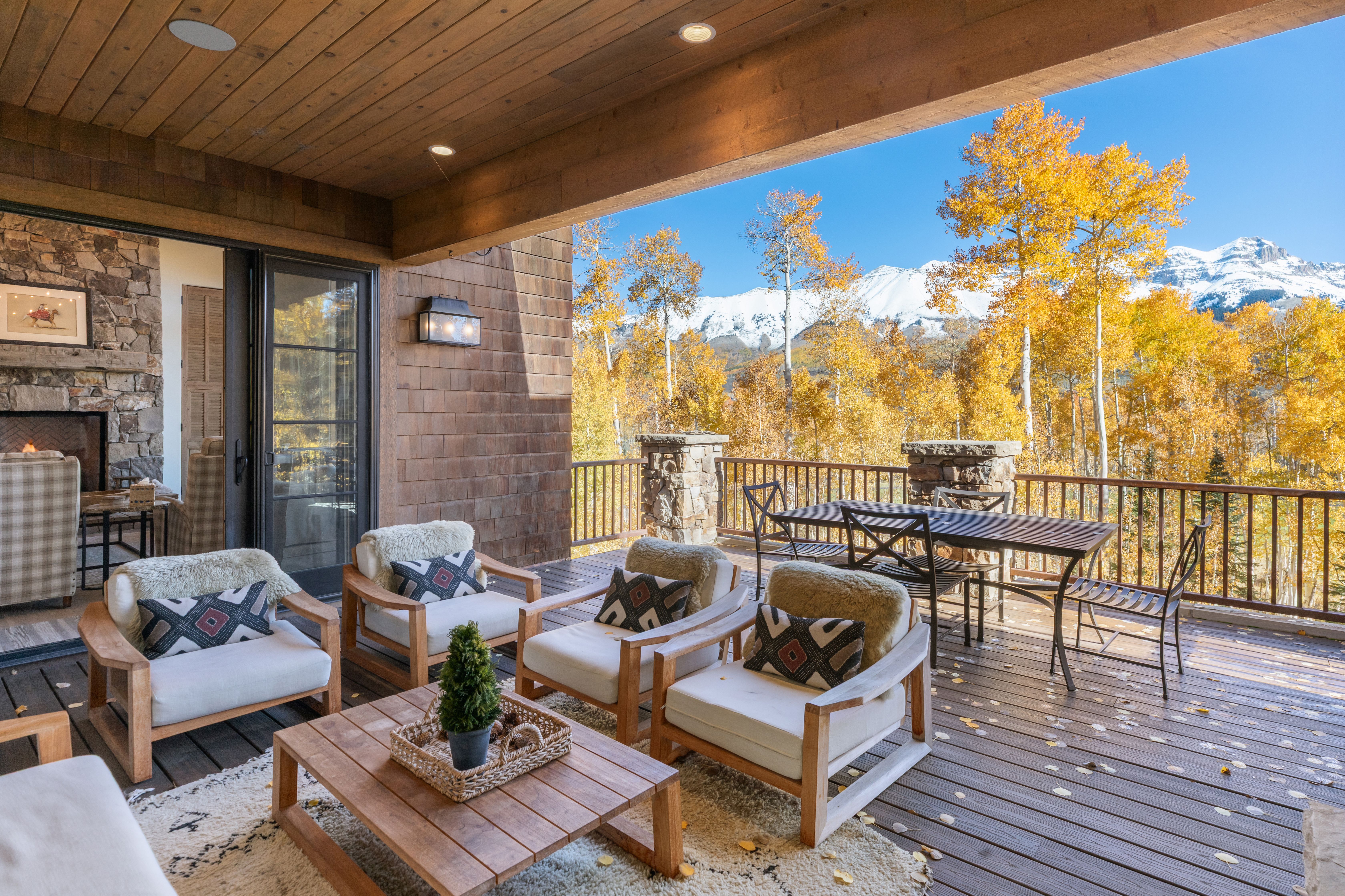  Set Among The Aspens On Just Over An Acre - 物件實景