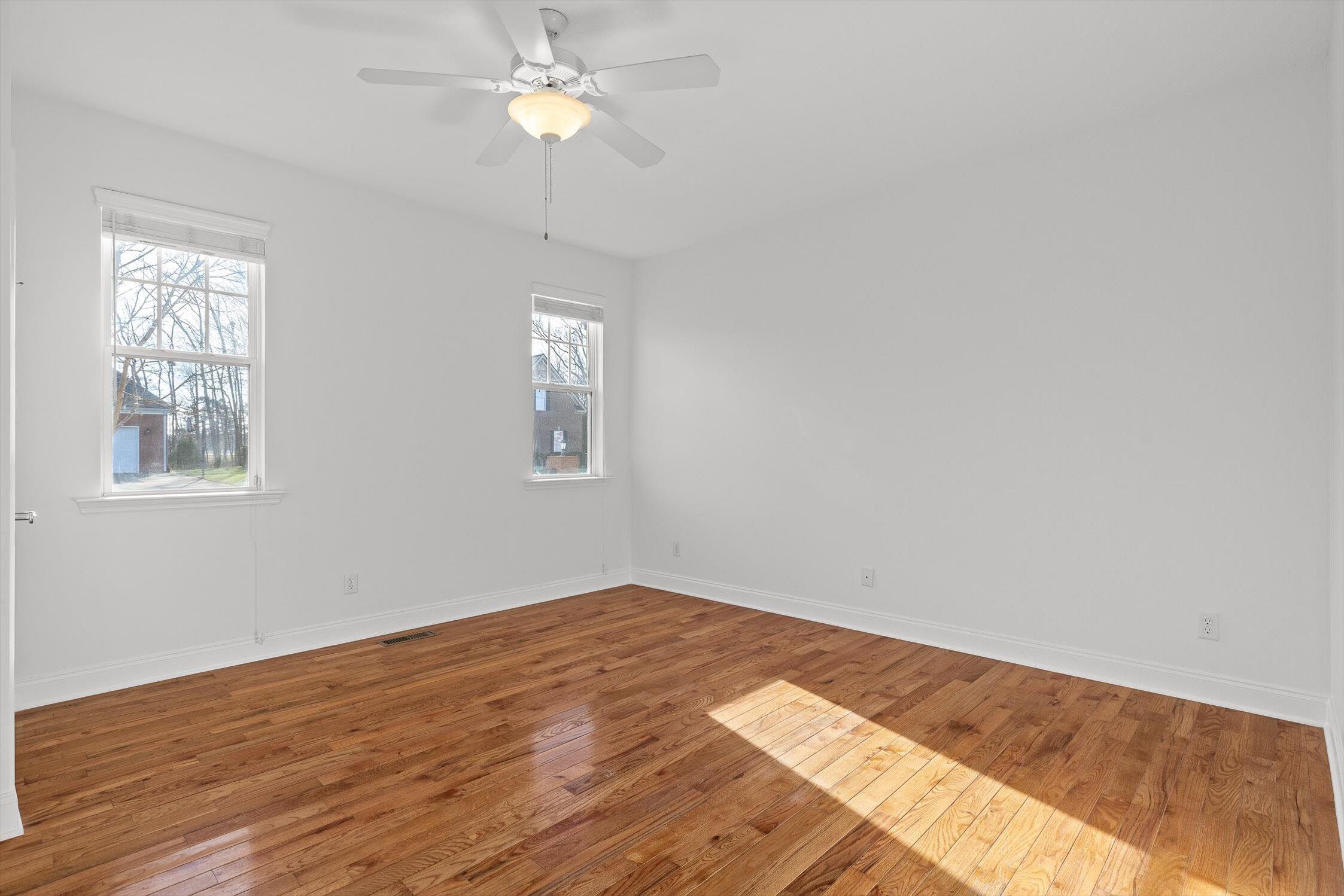 Ooltewah, Tennessee, 37363, United States, 3 Bedrooms Bedrooms, ,3 BathroomsBathrooms,Residential,For Sale,2003260