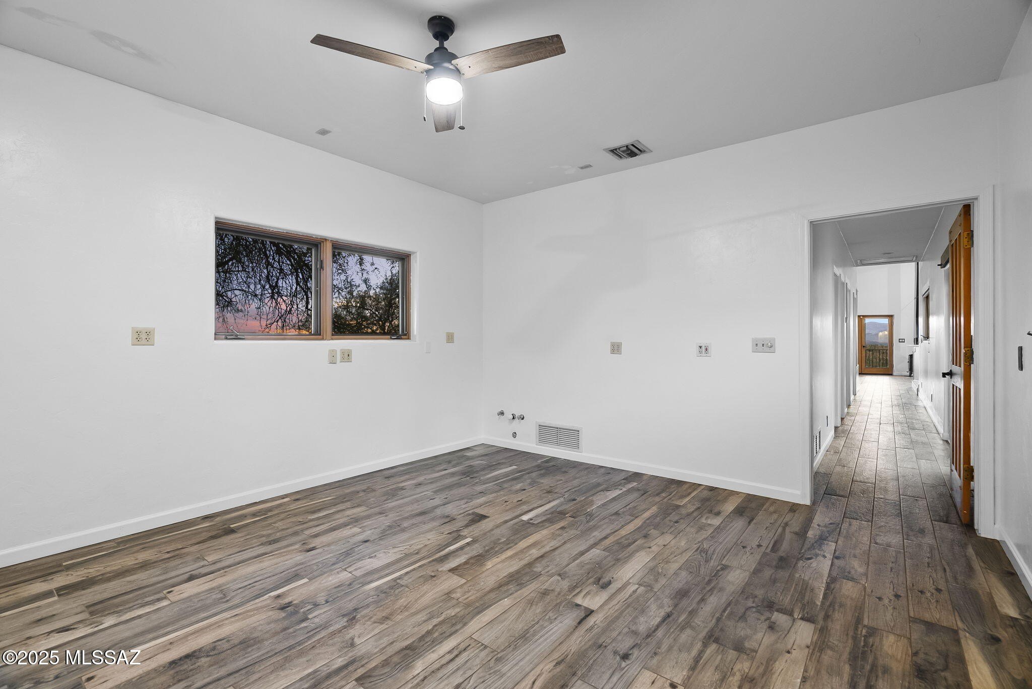 Patagonia, Arizona, 85624, United States, 3 Bedrooms Bedrooms, ,3 BathroomsBathrooms,Residential,For Sale,1943412