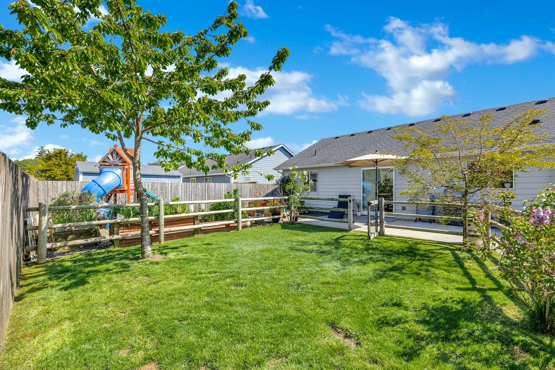  331 SW JADE PL Warrenton, OR 97146 - 物件實景